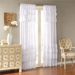 Madison park Anna ruffle curtain panels lot /4